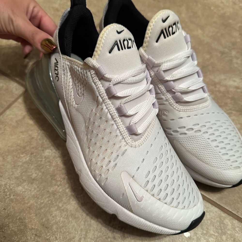 Nike Air Max 270